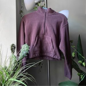 Aritzia half zip fleece sweater